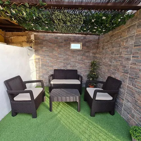 Sunny Island Retreat In Tejina De Isora 펜션